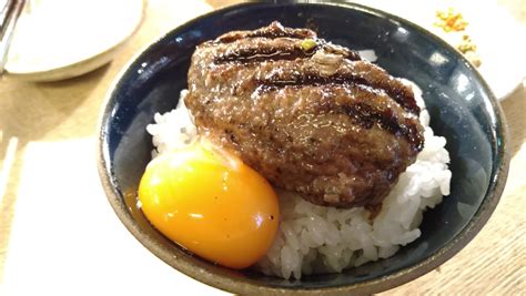 東京 ハンバーグ 挽肉と米